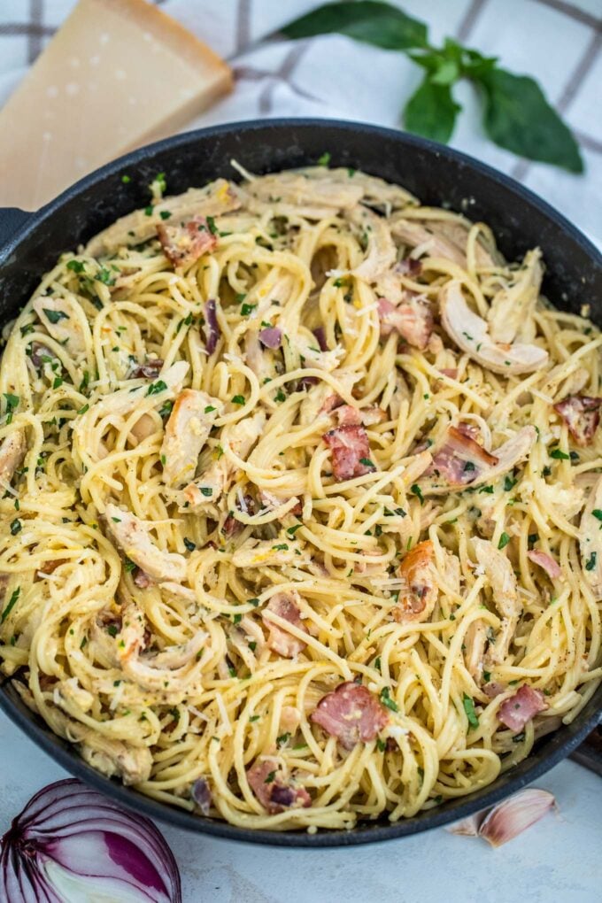 Best Chicken Carbonara Pasta Recipe [VIDEO] - S&SM